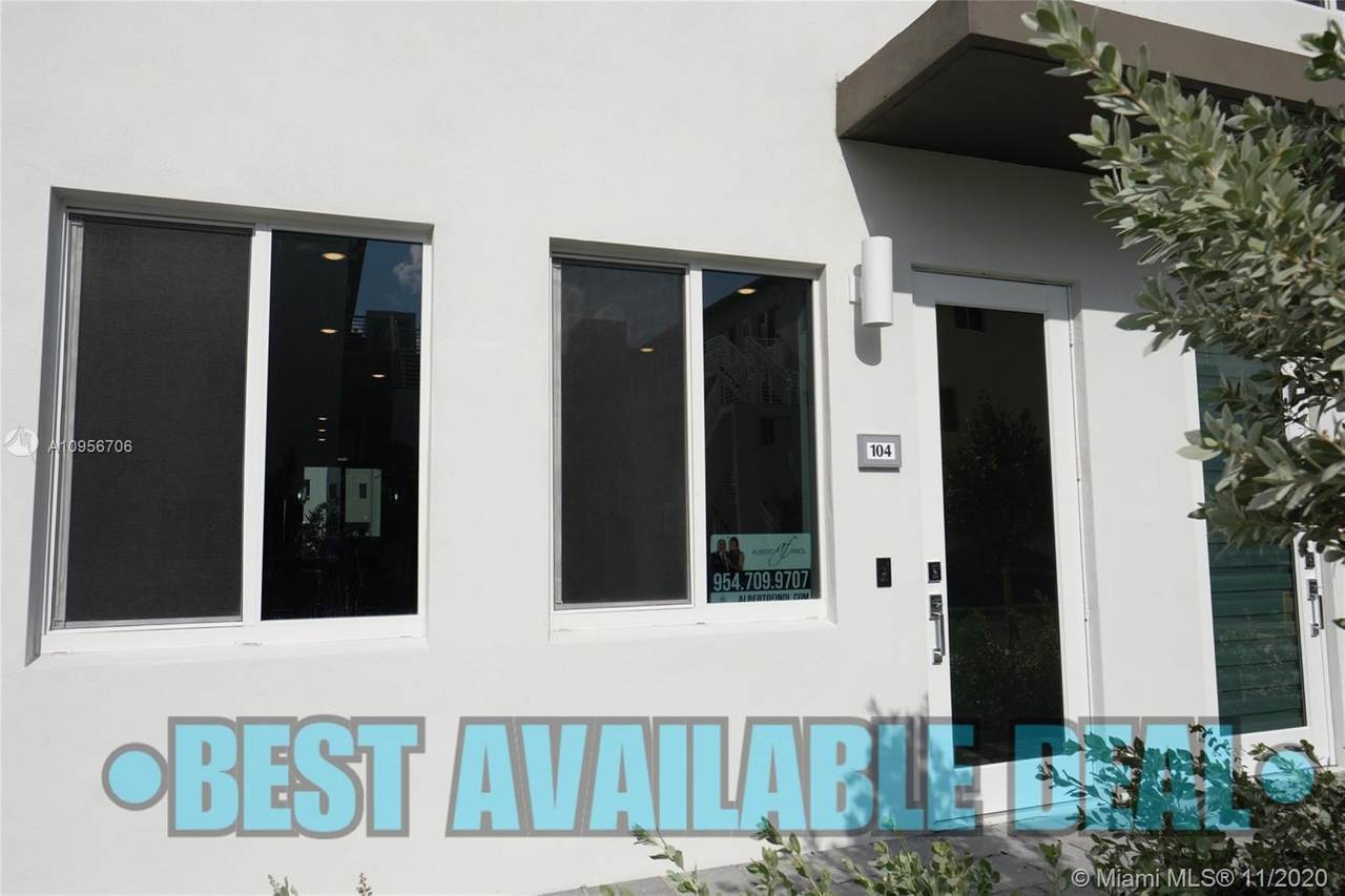 6416 102 CT - Photo 1