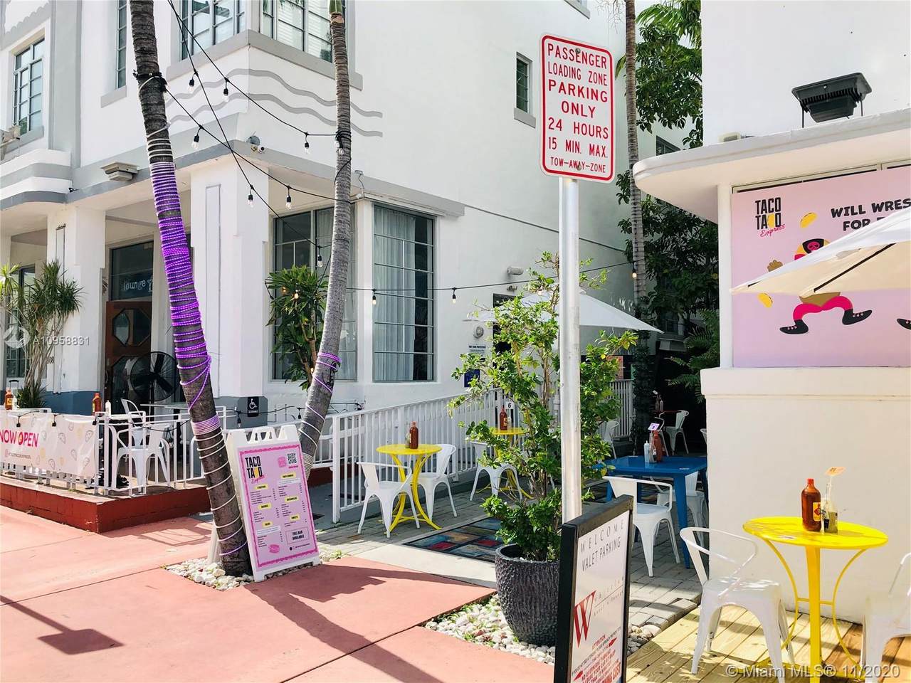 808 Collins Ave - Photo 1