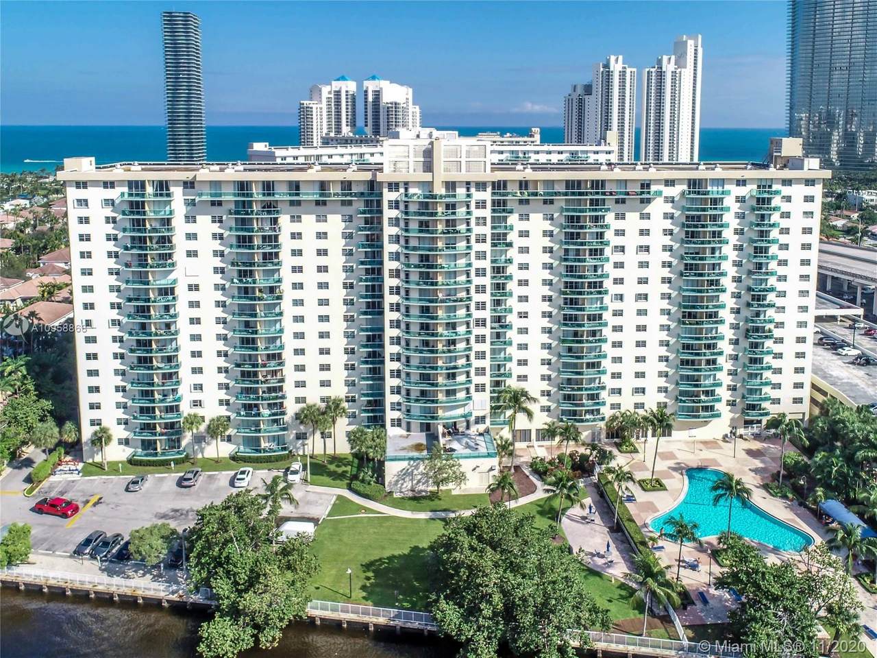 19390 Collins Ave - Photo 1