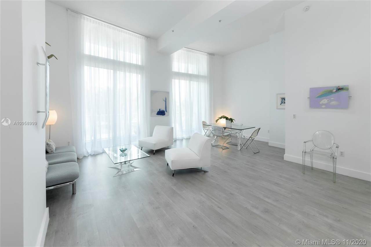 1900 Bayshore Dr - Photo 1