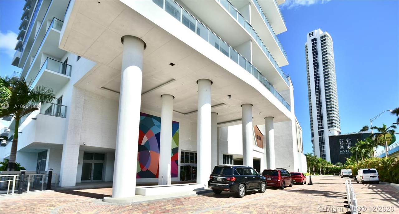 4010 Ocean Dr - Photo 1