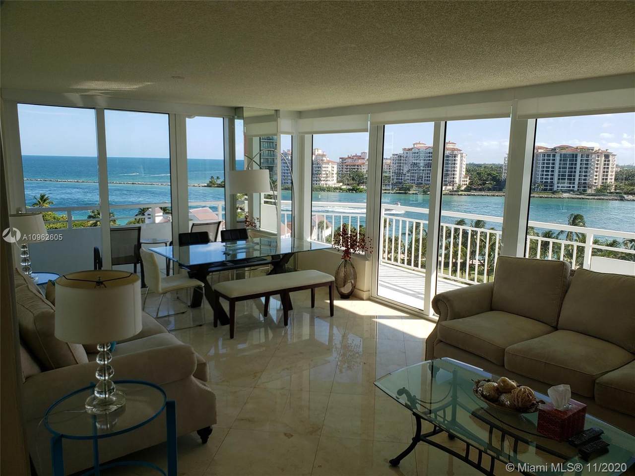 400 Pointe Dr - Photo 1
