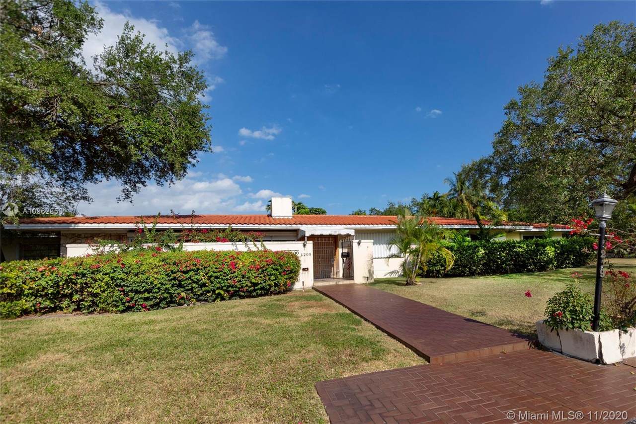 4209 Granada Blvd - Photo 1
