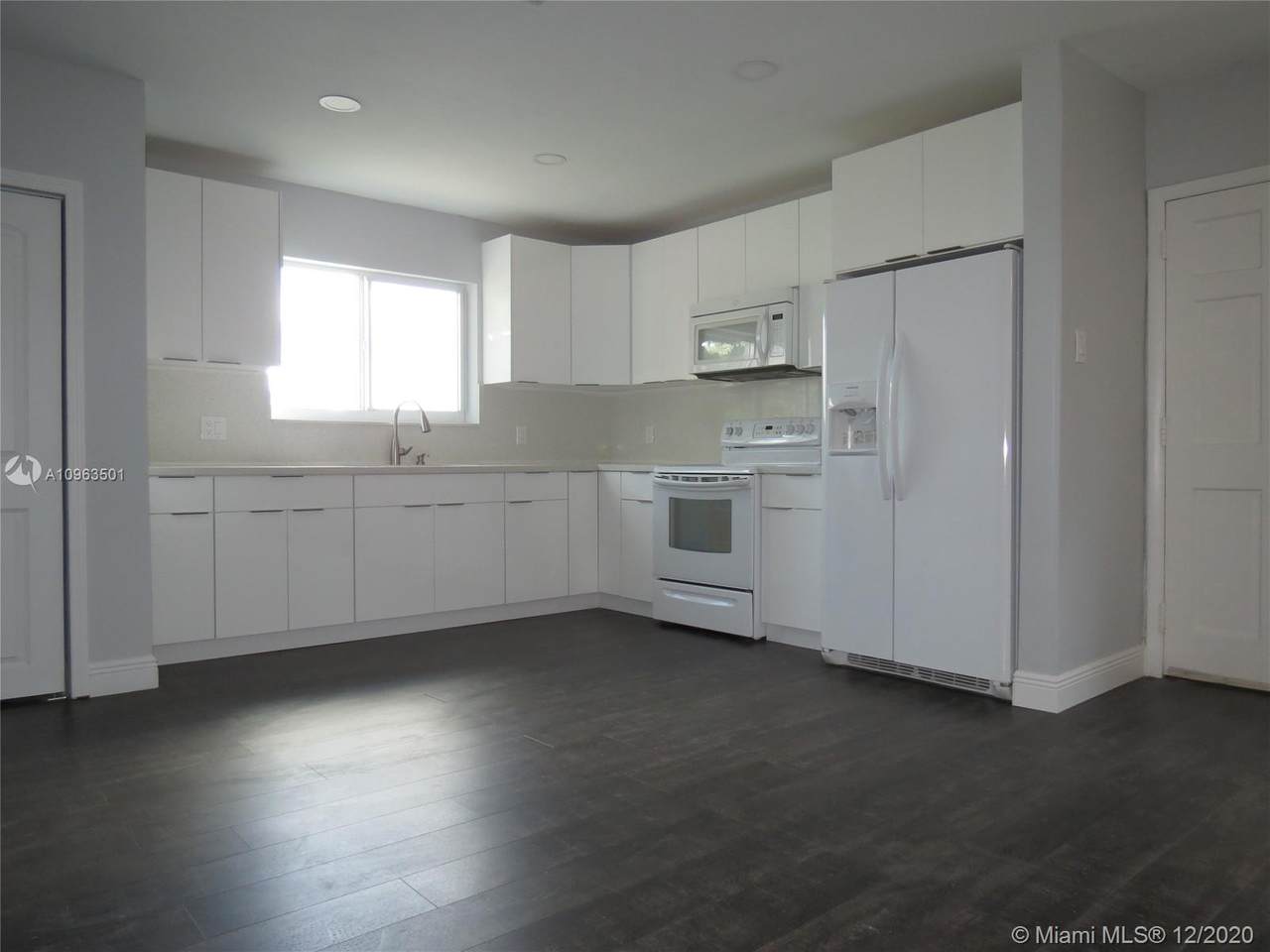1750 62nd Ave - Photo 1