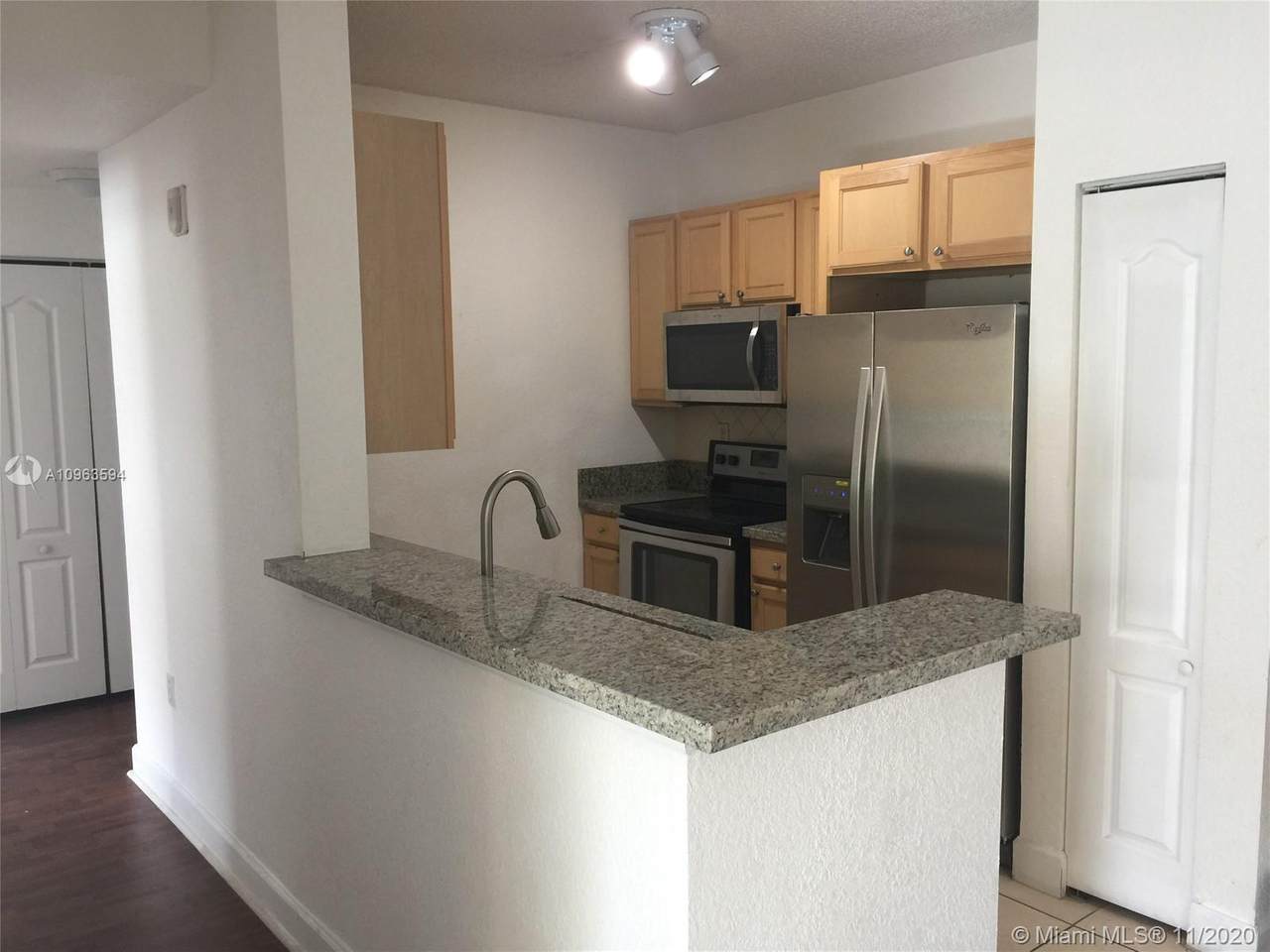6001 70th St - Photo 1