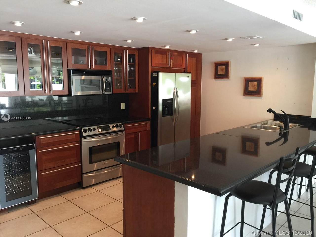 155 Ocean Lane Dr - Photo 1