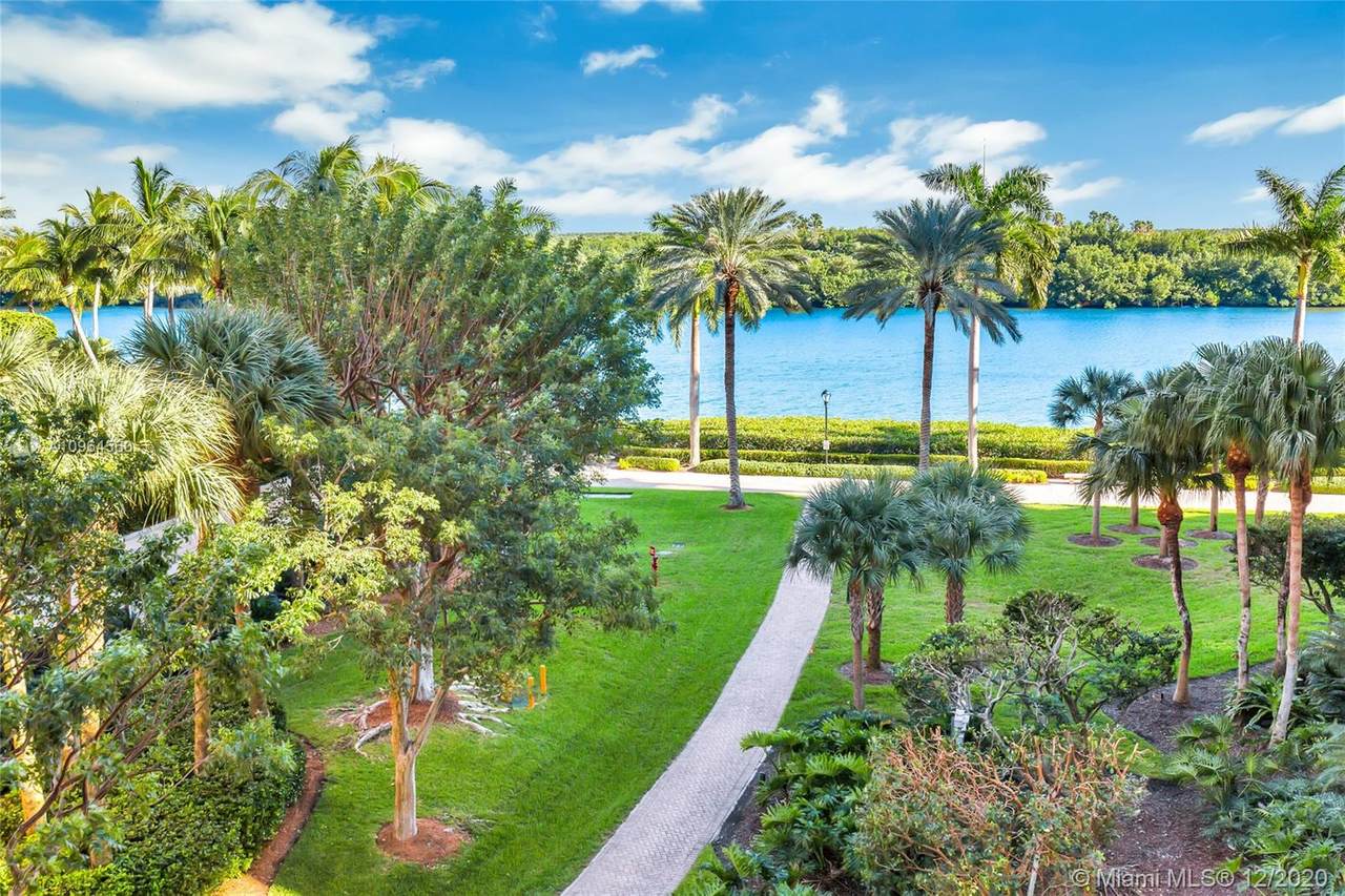 13633 Deering Bay Dr - Photo 1