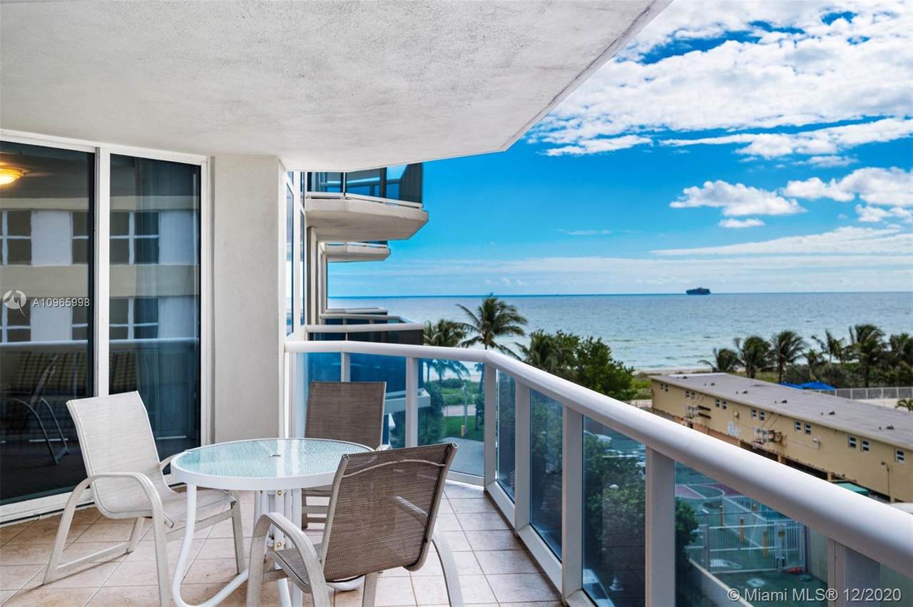 4775 Collins Ave - Photo 1