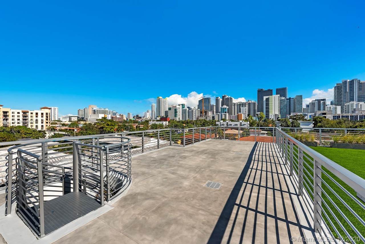 545 11th Street - Photo 1