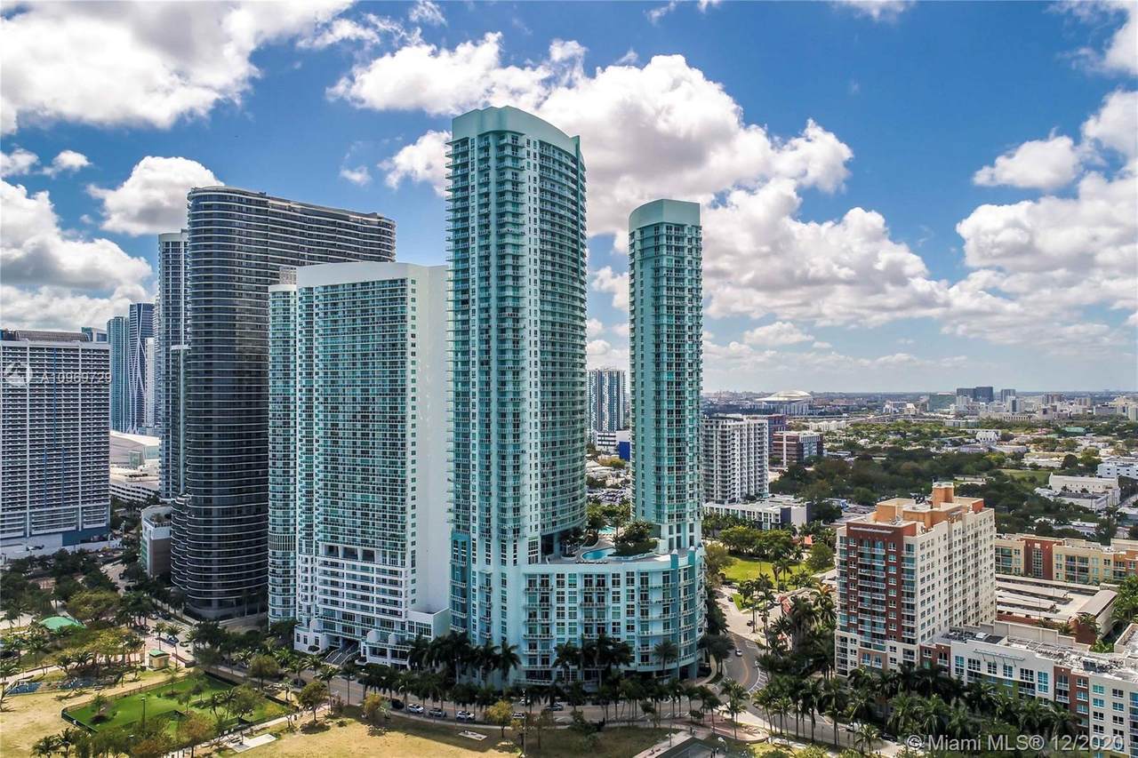 1900 Bayshore Dr - Photo 1