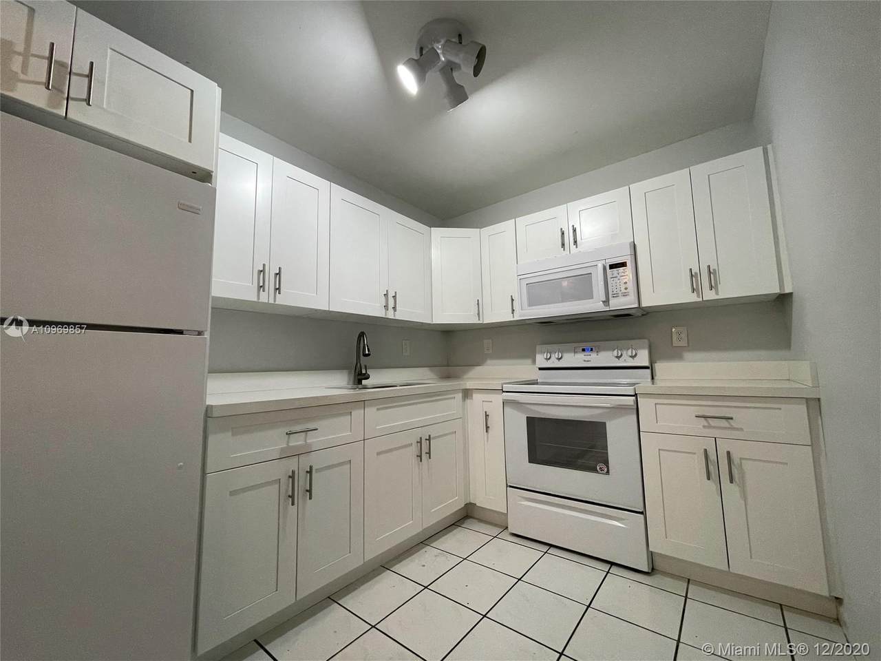 5625 20th Ave - Photo 1