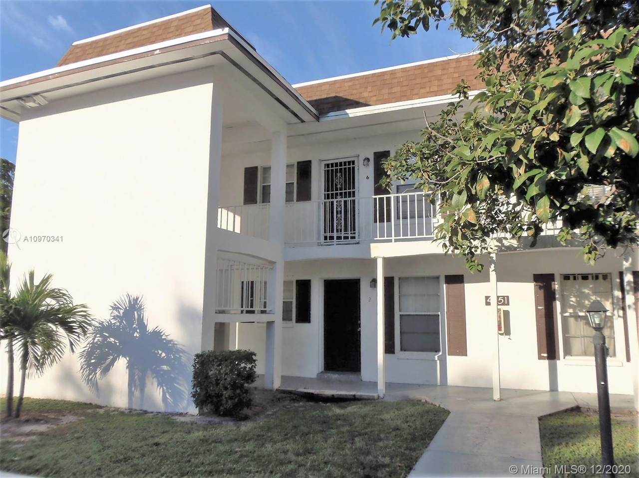 4951 Wedgewood Way - Photo 1