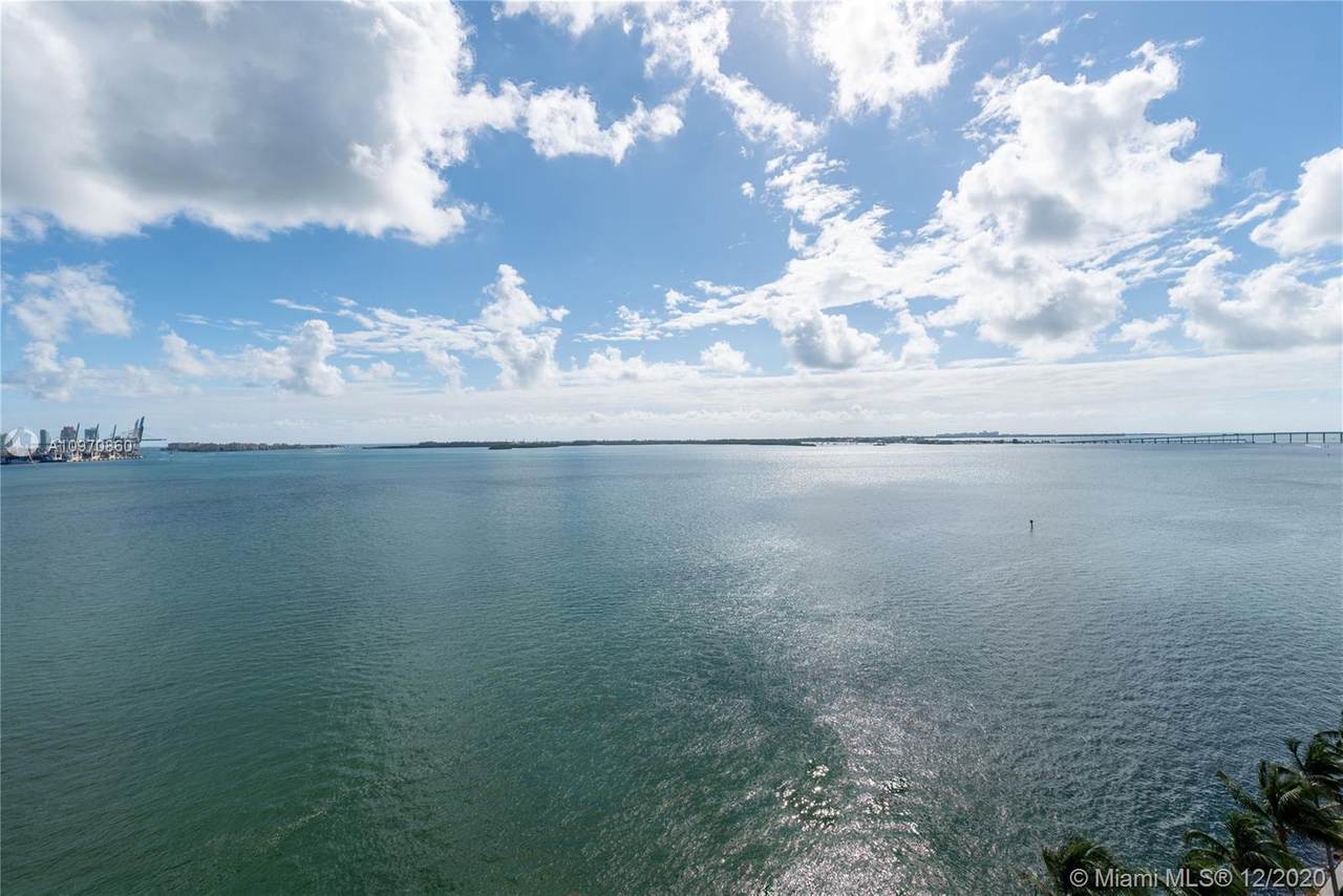 540 Brickell Key Dr - Photo 1