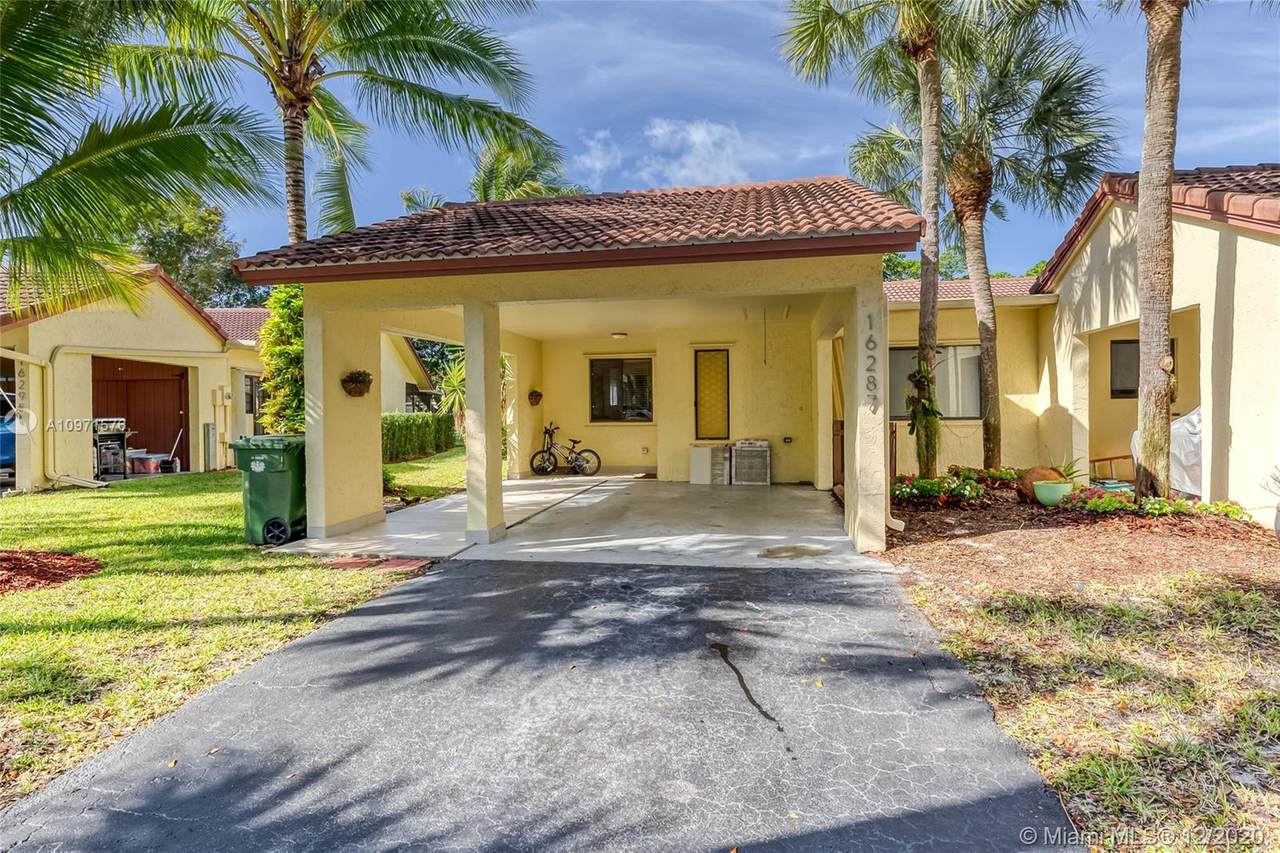16287 Laurel Dr - Photo 1