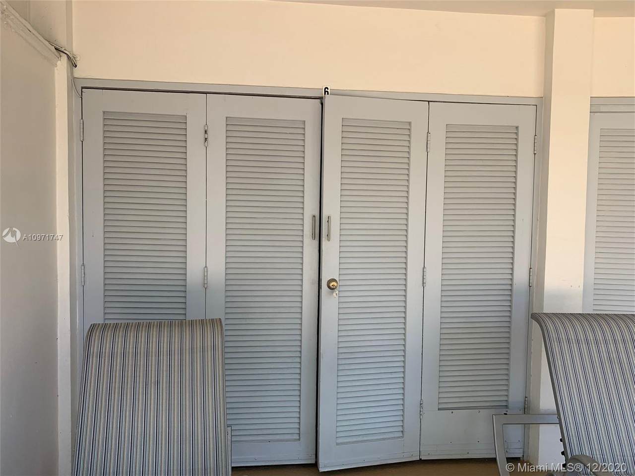 5055 Collins Ave - Photo 1