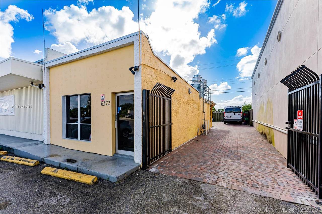 6572 Pembroke Rd - Photo 1