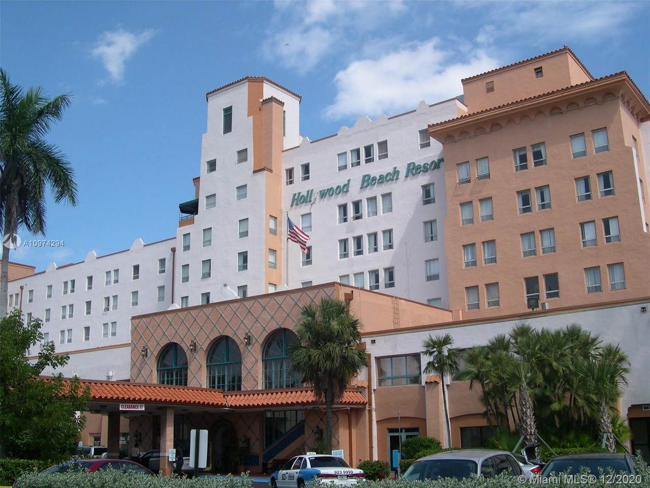 101 Ocean Dr - Photo 1