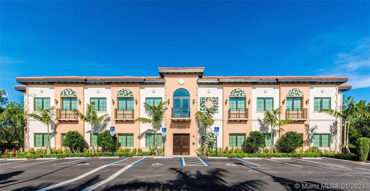 1555 Bonaventure Blvd - Photo 1