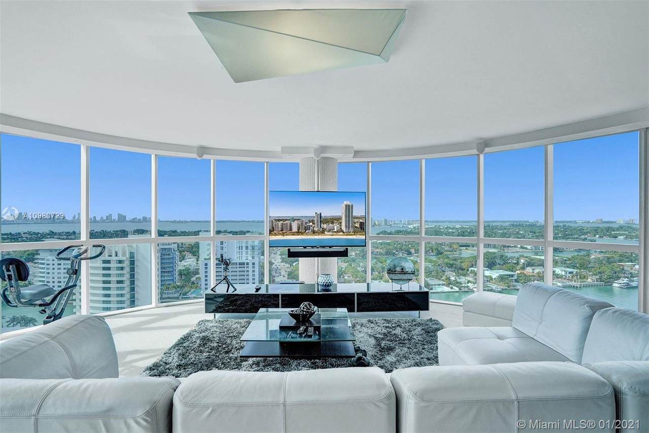 6301 Collins Ave - Photo 1