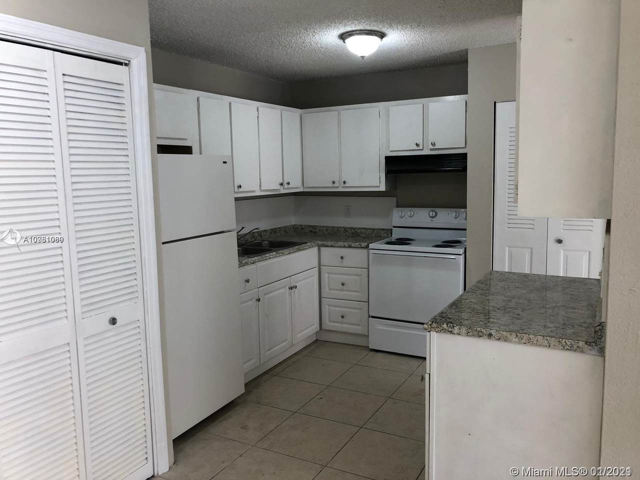 5300 24th St - Photo 1