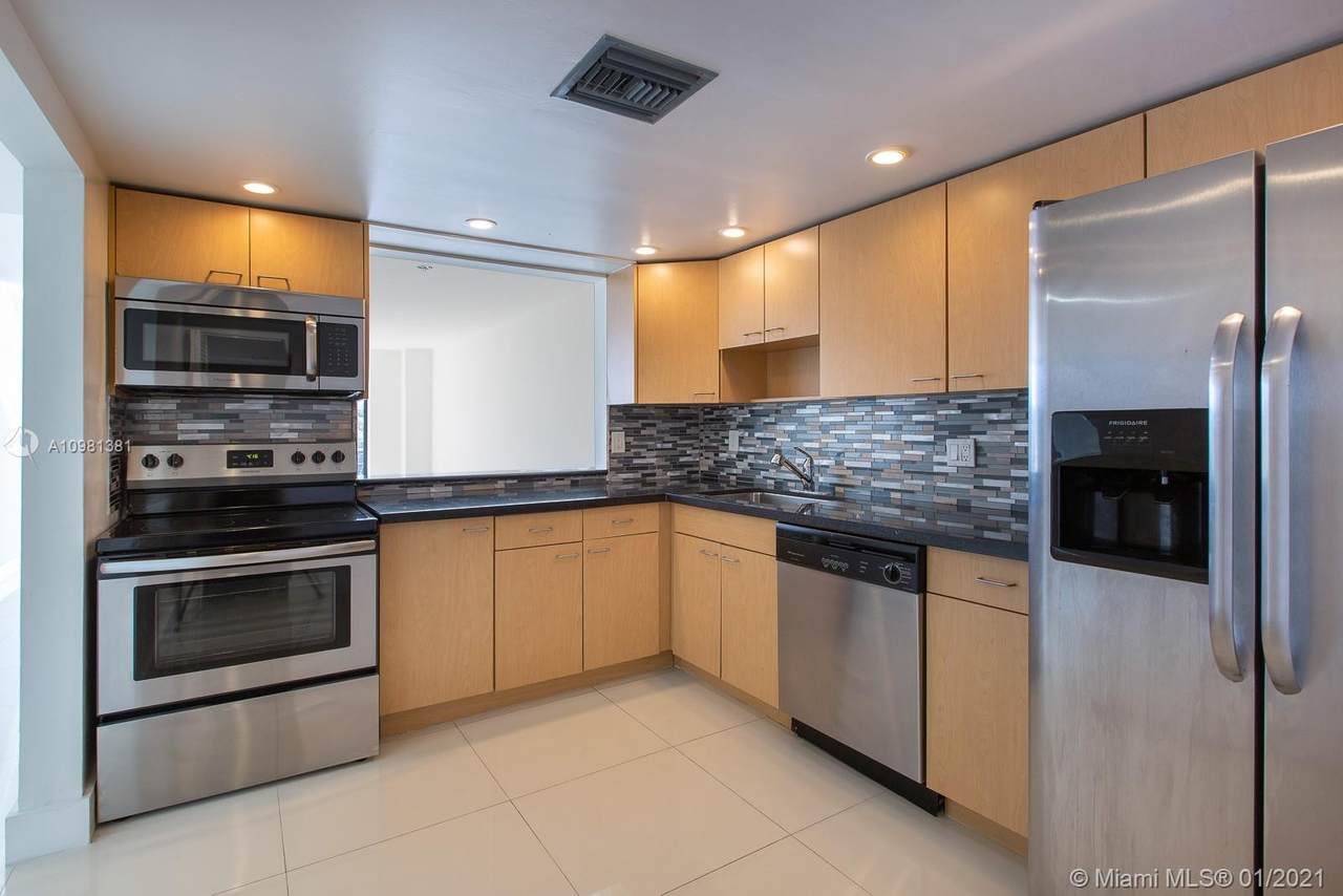2821 163rd St - Photo 1