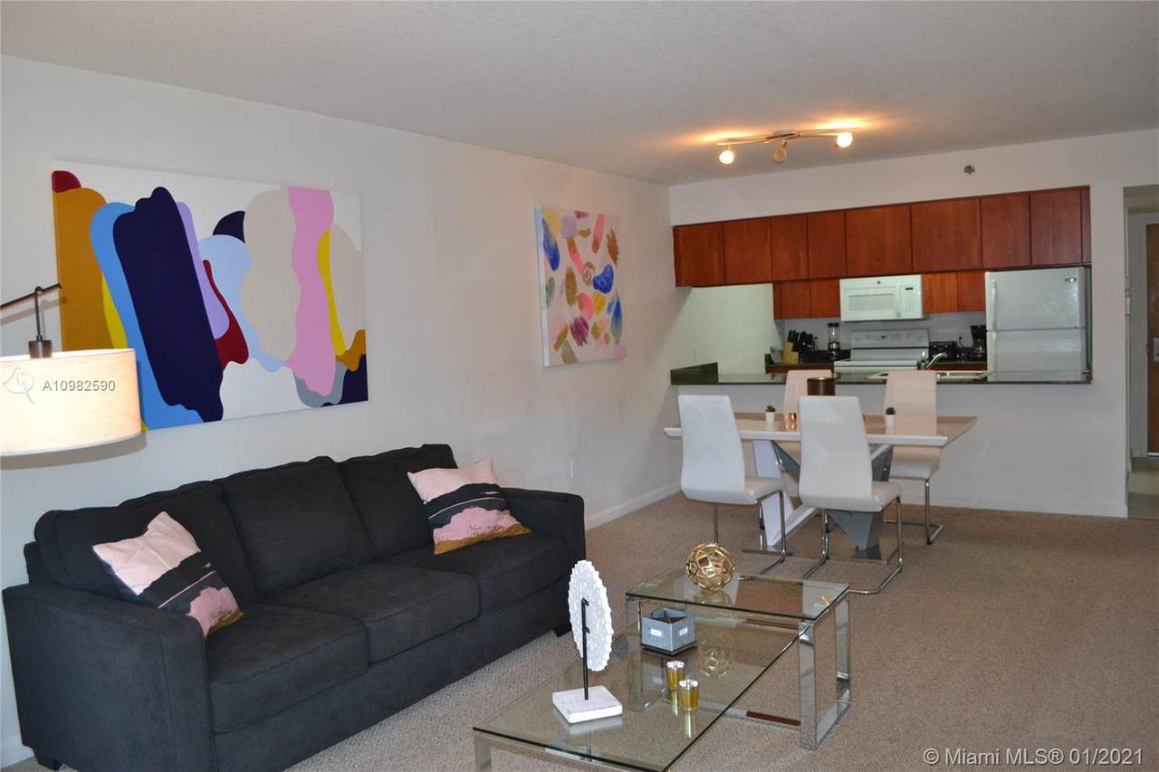 1200 Brickell Bay Dr - Photo 1