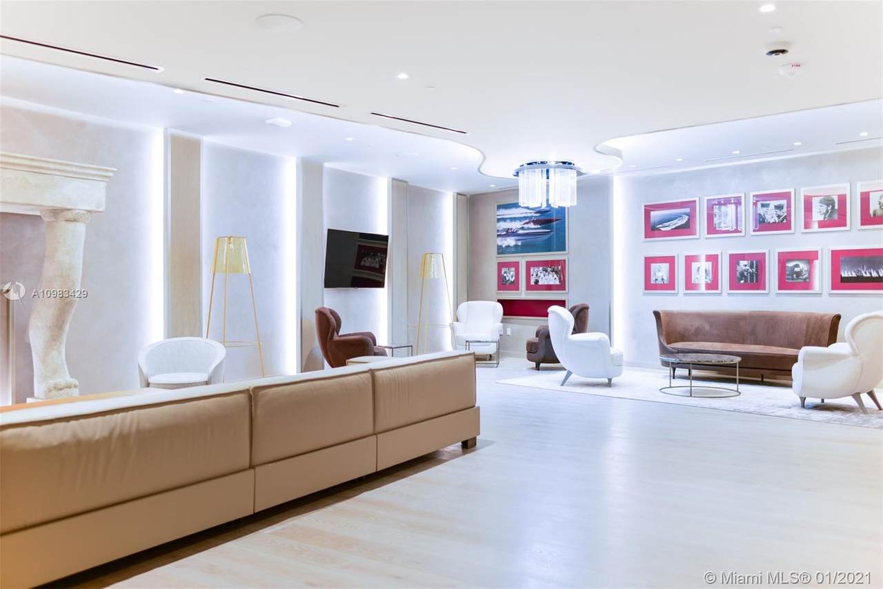 1000 Brickell Plaza - Photo 1