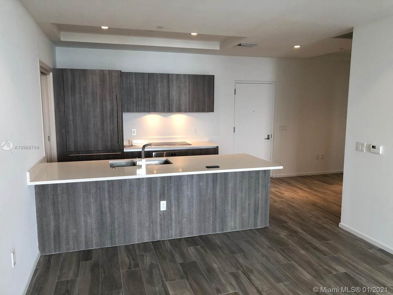 801 Miami Ave - Photo 1