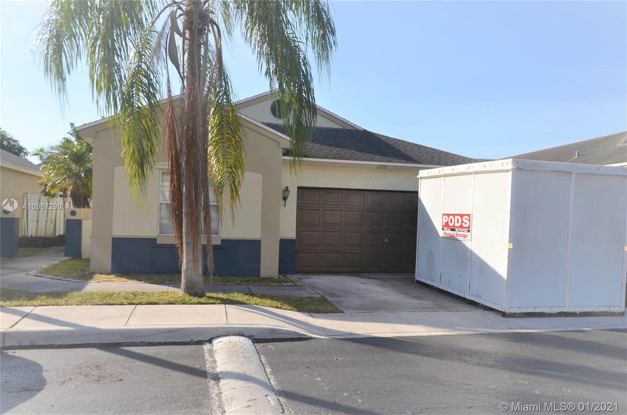 205 Ketch Dr - Photo 1