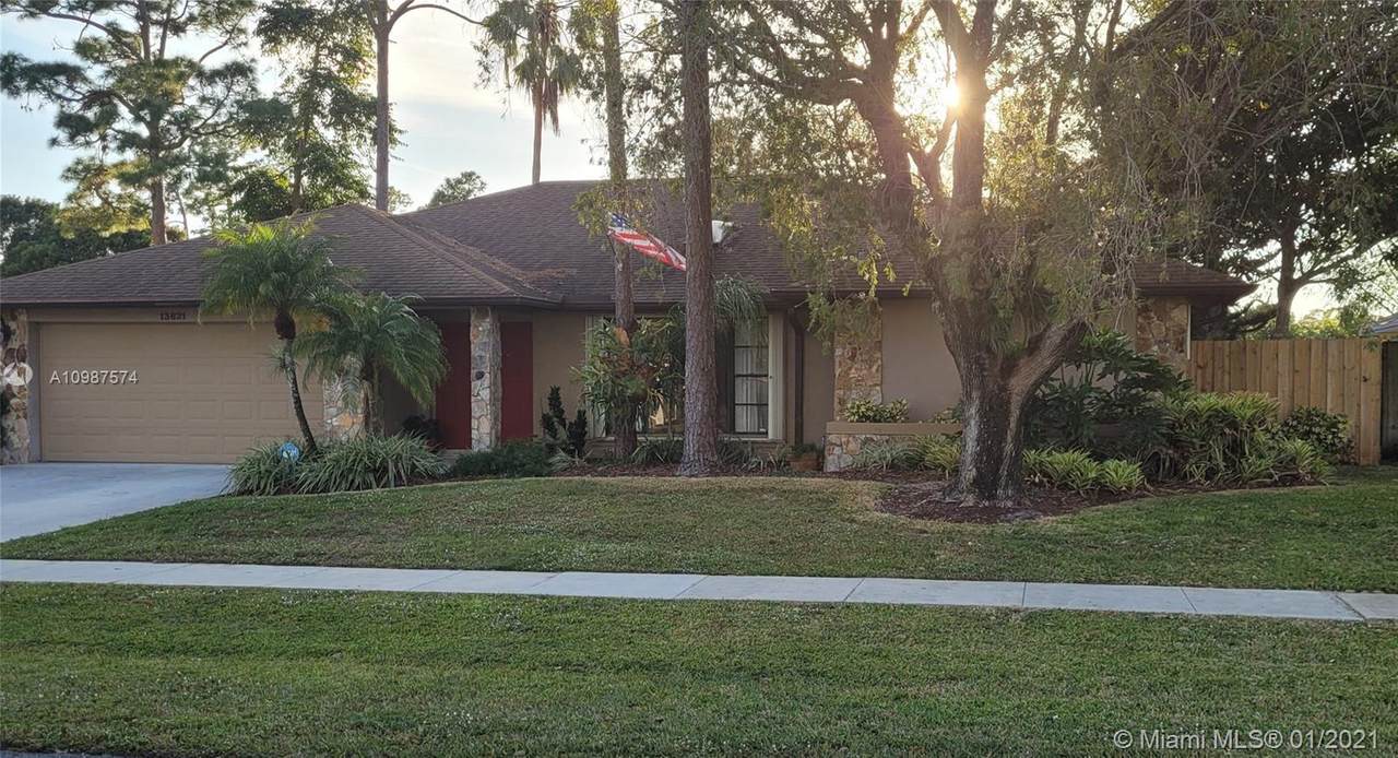 13621 Exotica Ln - Photo 1