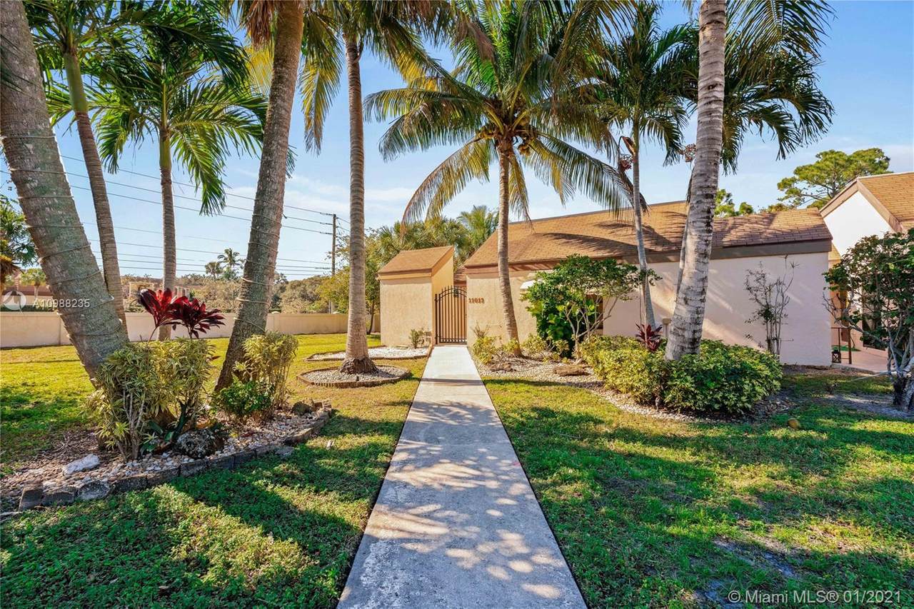 11013 Nutmeg Dr - Photo 1