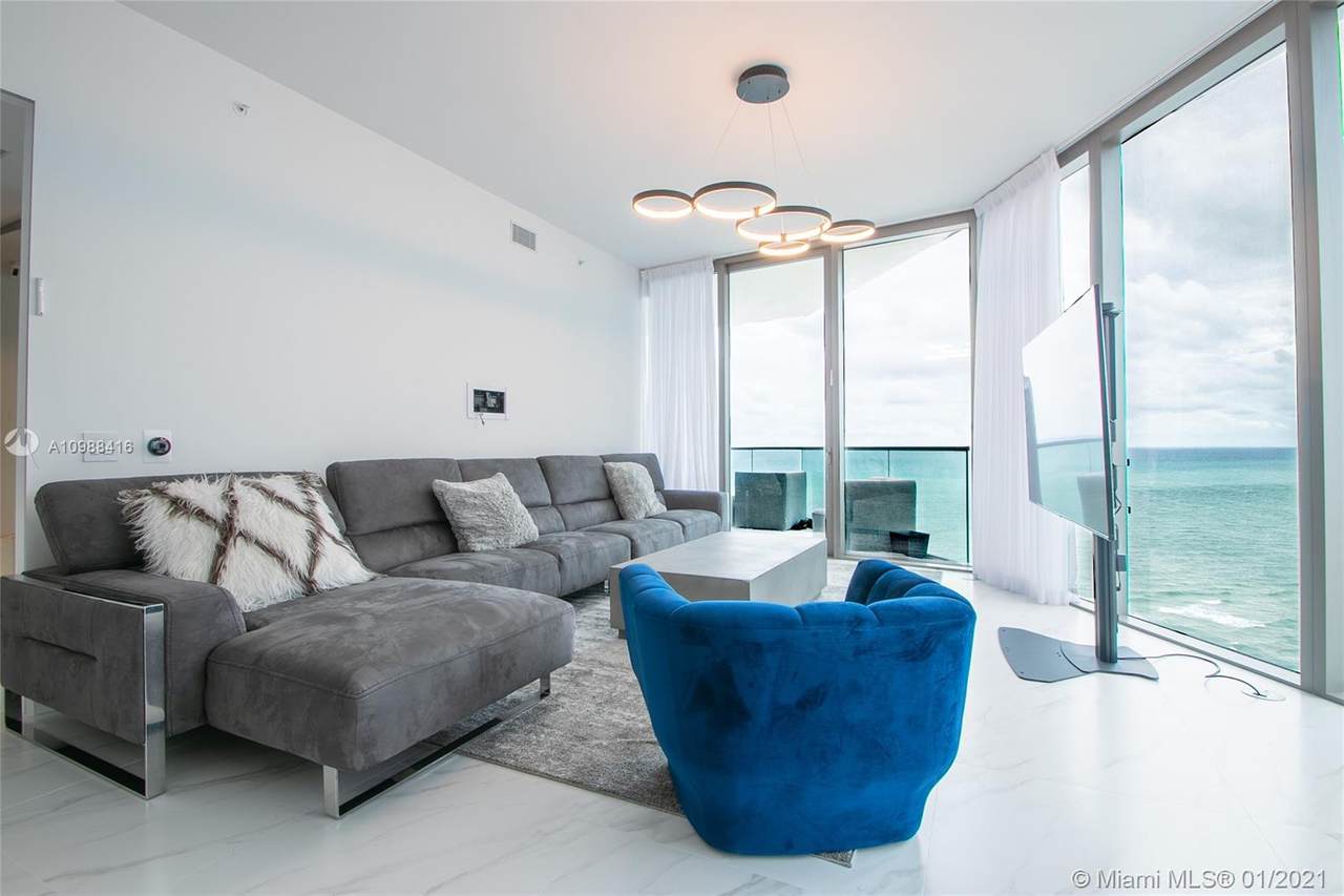 18975 Collins Ave - Photo 1