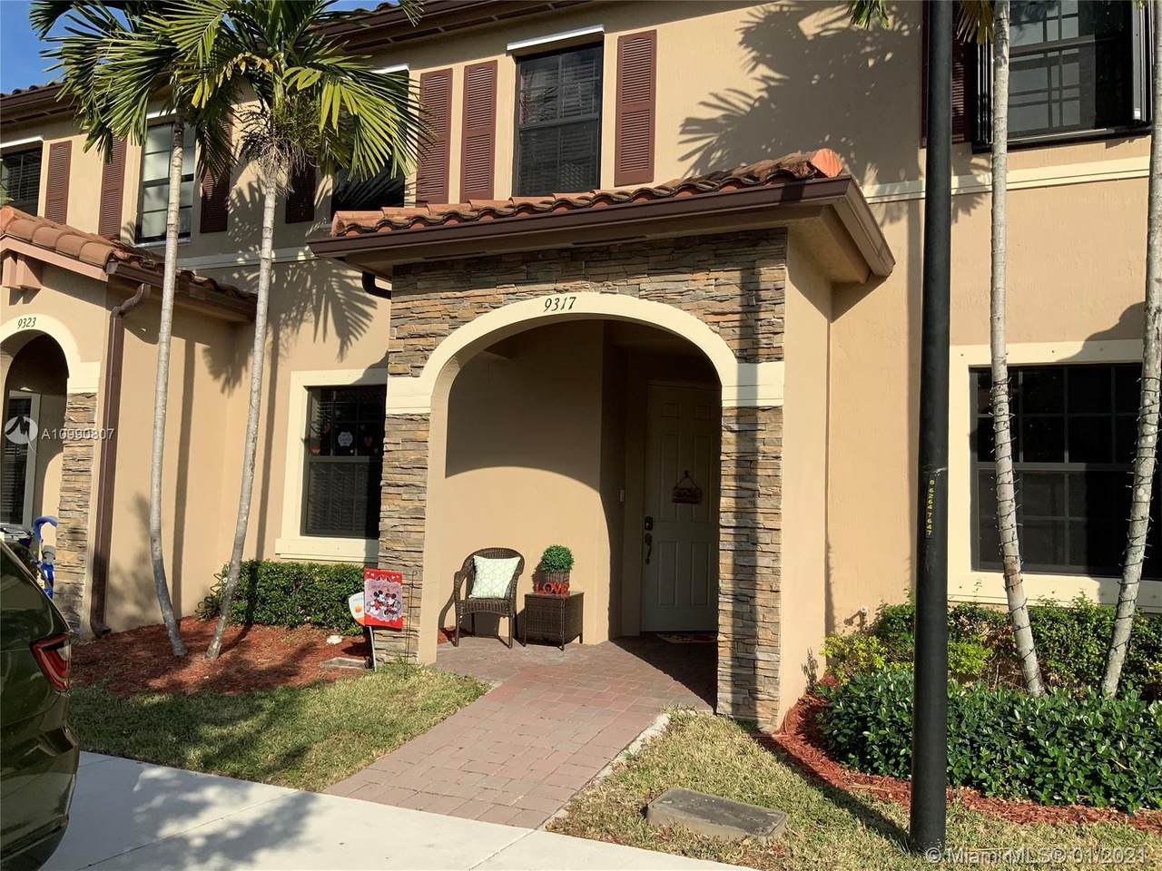 9317 33rd Ave - Photo 1