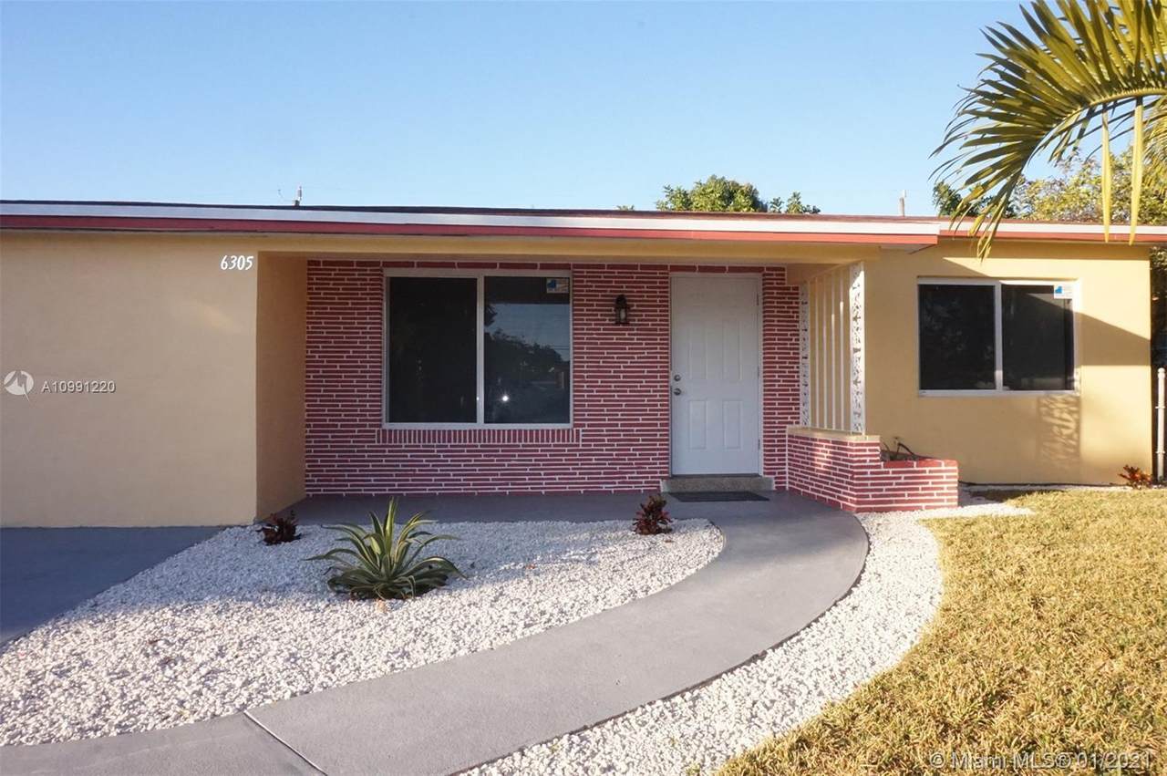 6305 Plunkett St - Photo 1