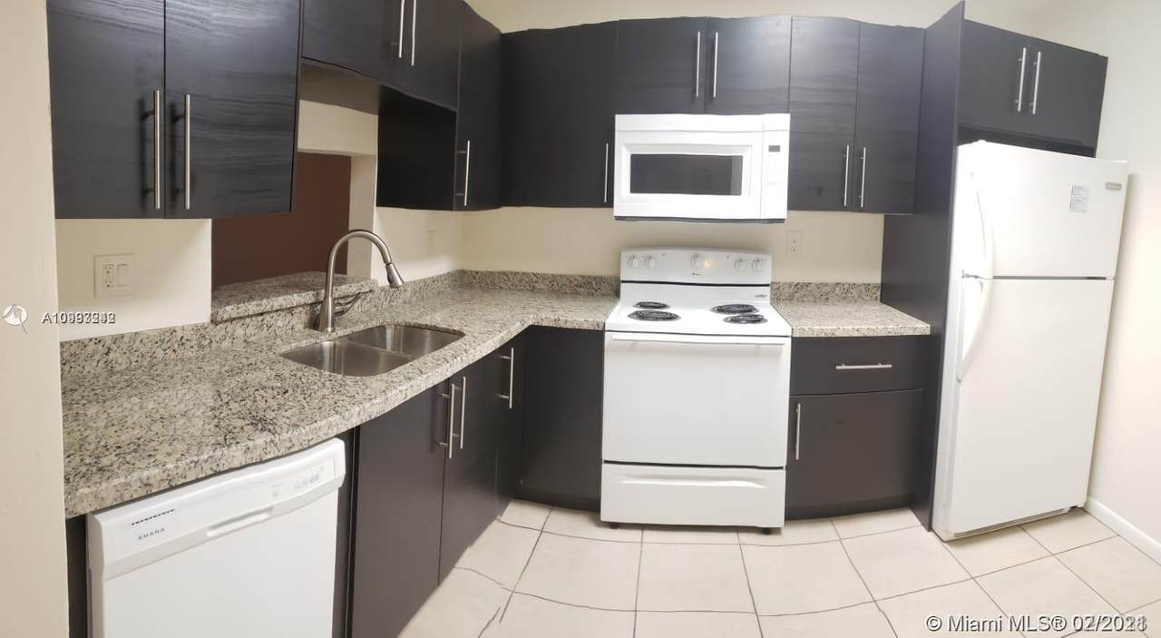 1800 Lauderdale Ave - Photo 1