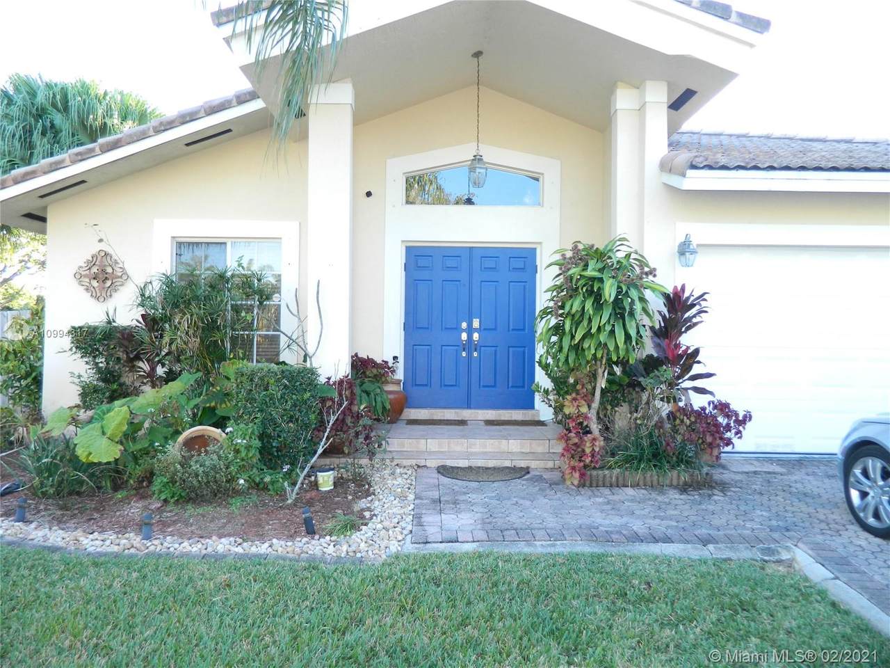 20218 85th Pl - Photo 1