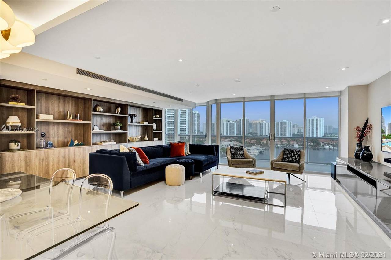 3640 Yacht Club Dr - Photo 1
