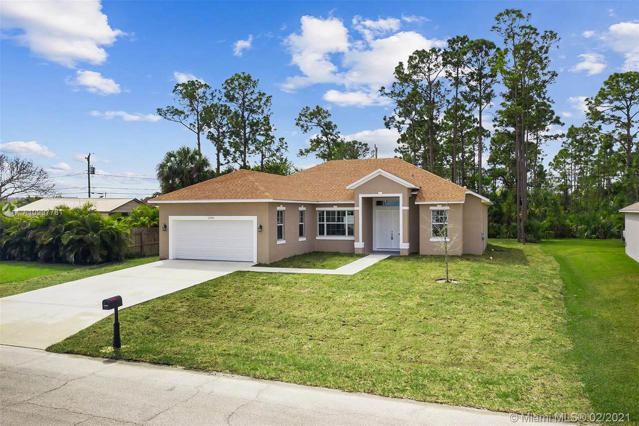 2280 Abalon Cir - Photo 1