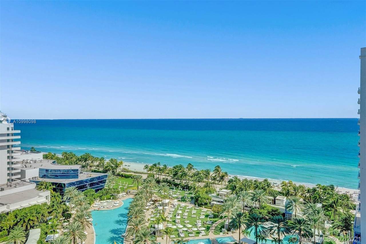 4401 Collins Ave - Photo 1