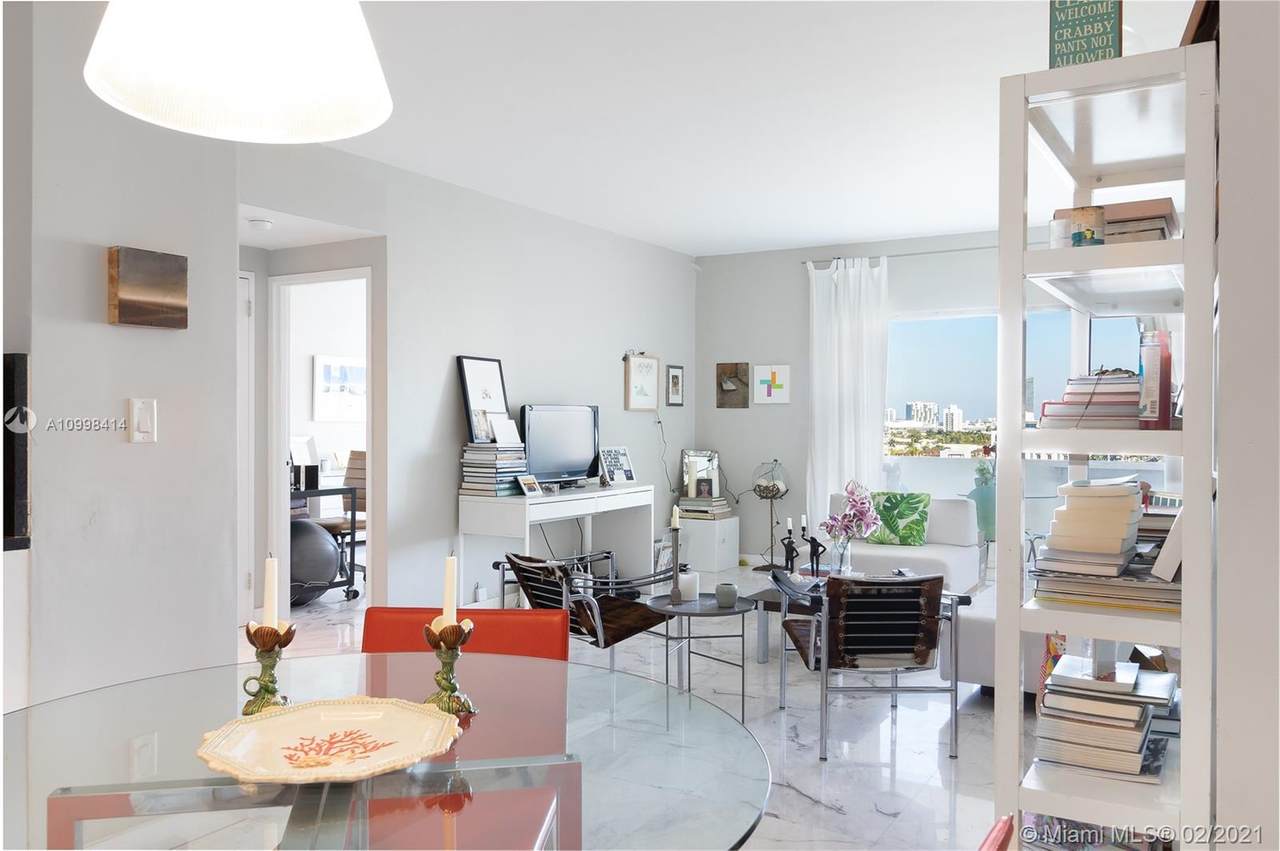 3 Island Ave - Photo 1
