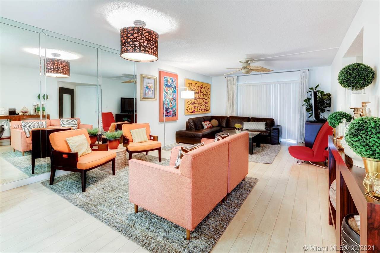700 128th Ave - Photo 1