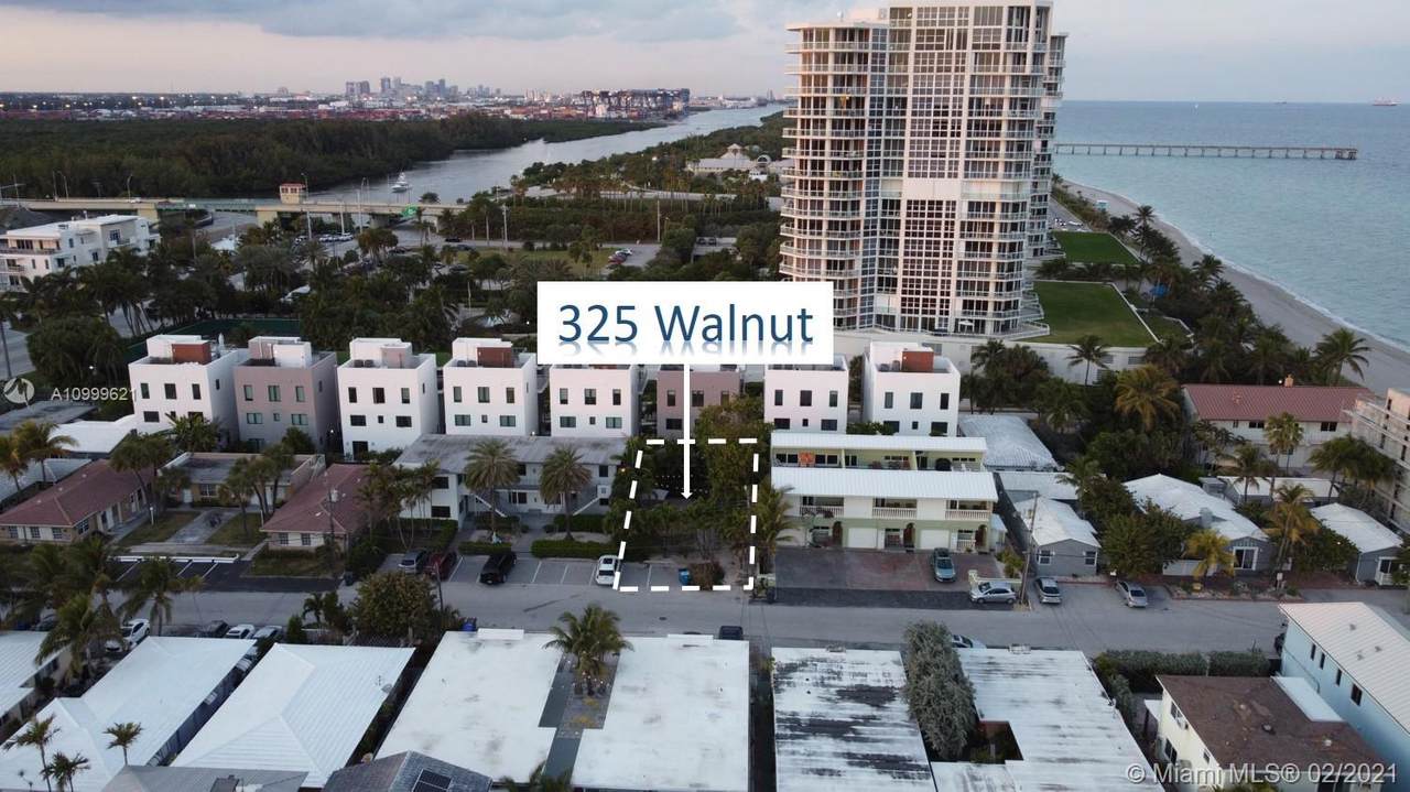 325 Walnut St - Photo 1
