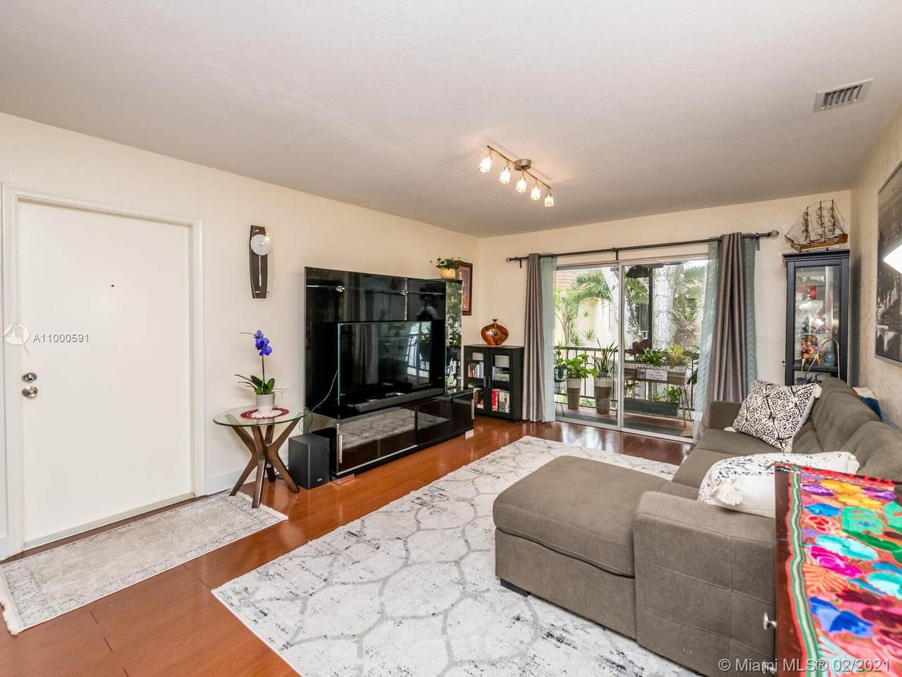 7851 Miller Dr - Photo 1