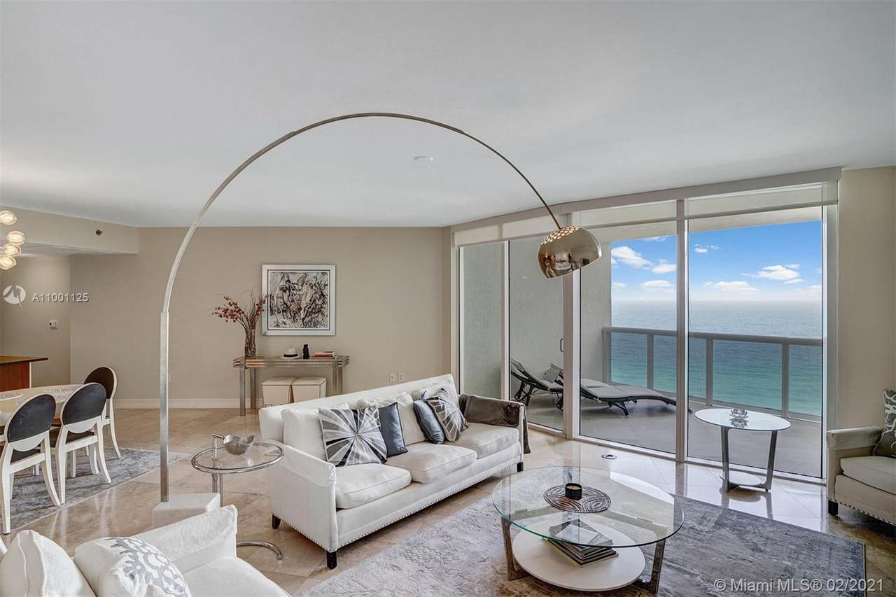 17201 Collins Ave - Photo 1
