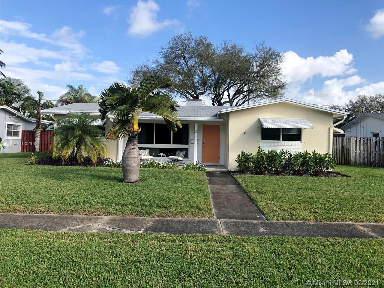 3331 Harding St - Photo 1