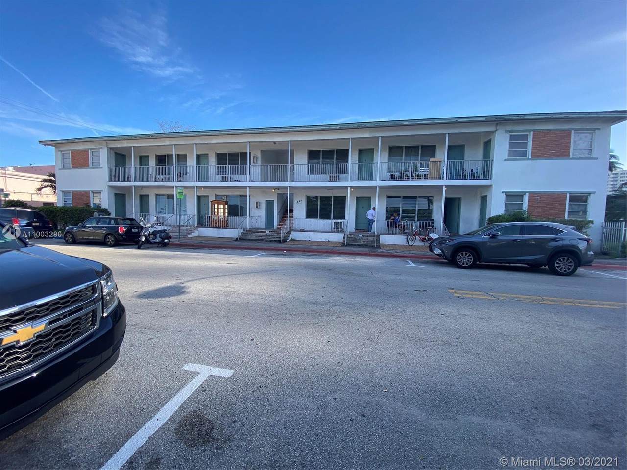 1535 West Ave - Photo 1