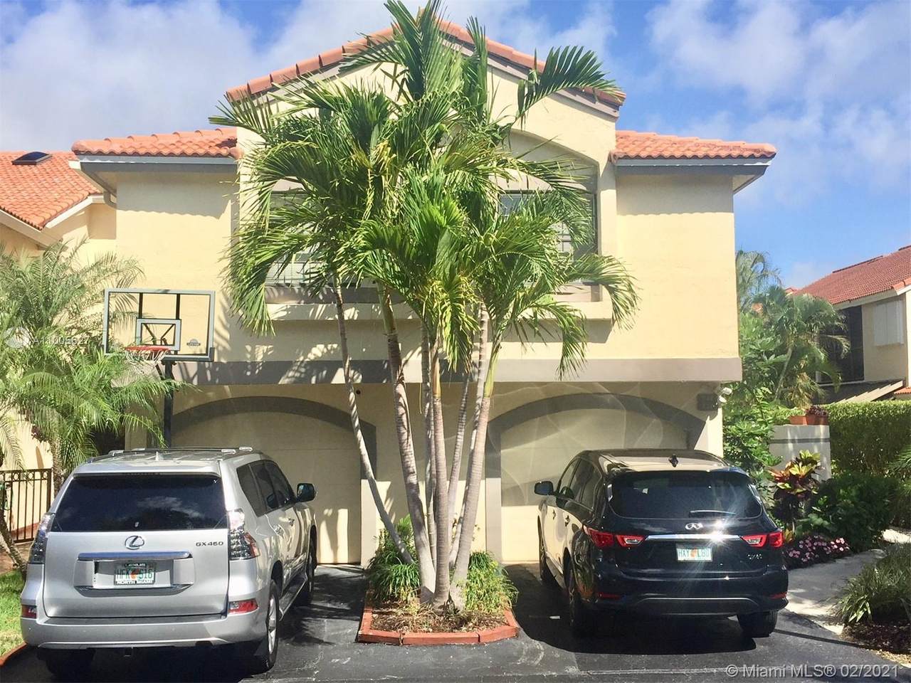 3520 Magellan Cir - Photo 1