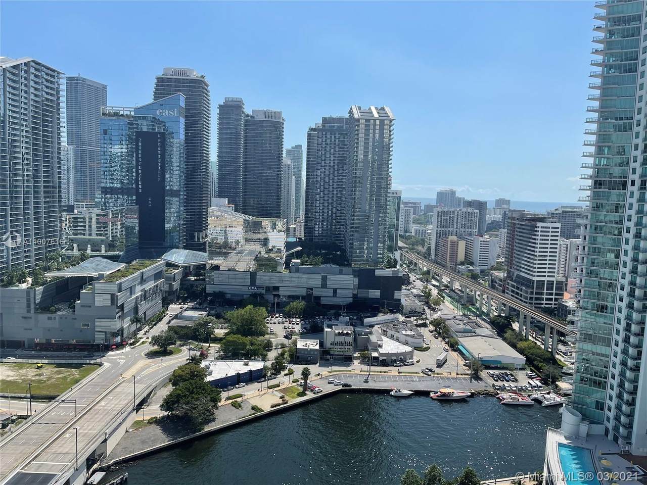 350 Miami Ave - Photo 1