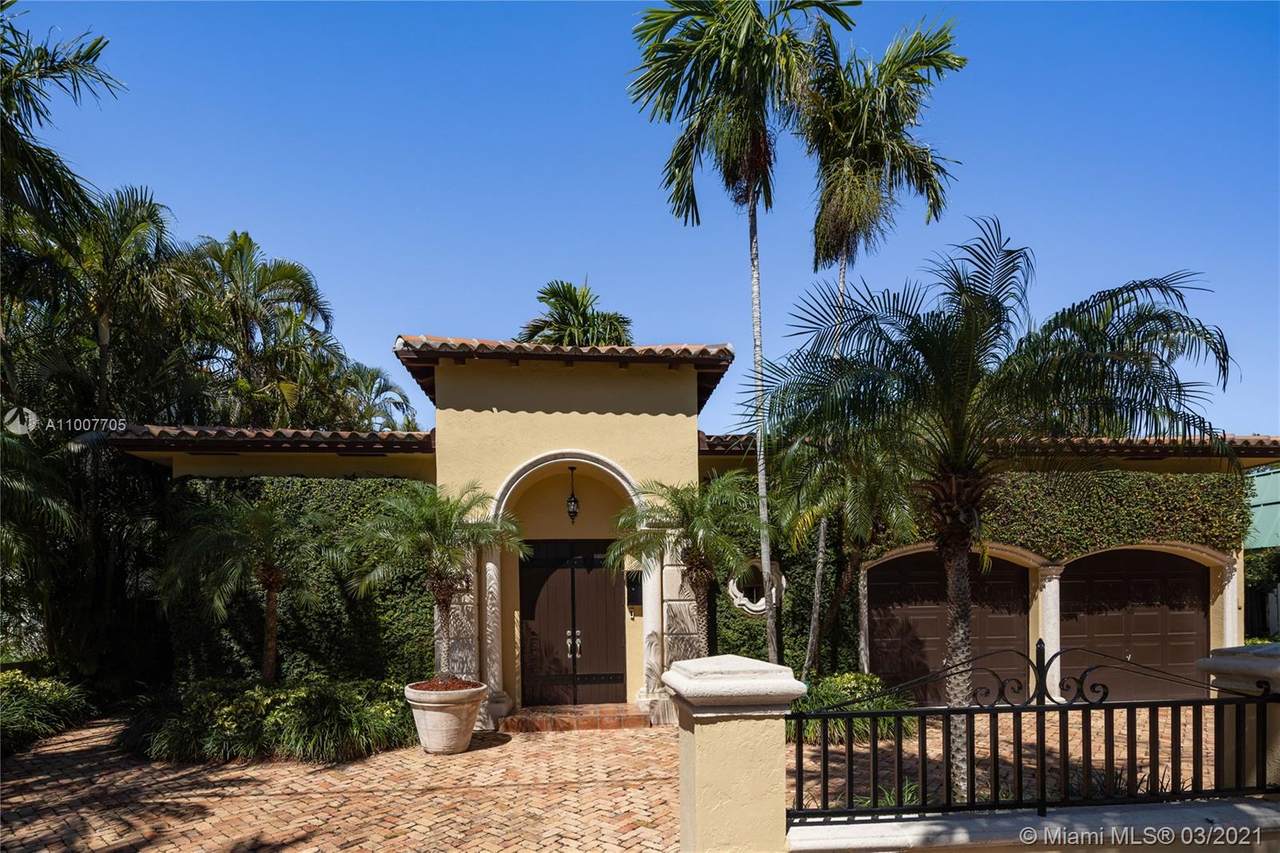 1385 Biscayne Point Rd - Photo 1
