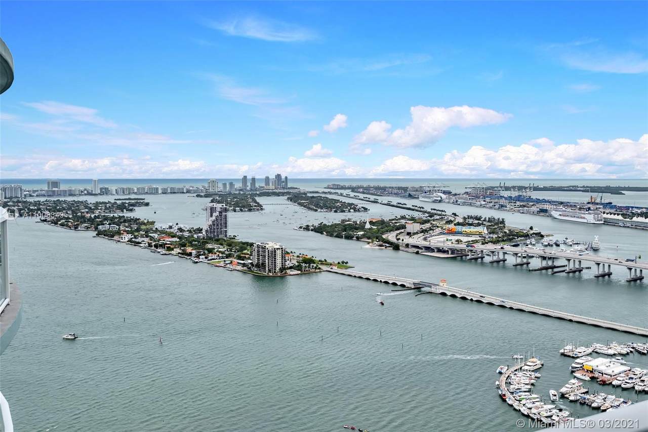 1900 Bayshore Dr - Photo 1
